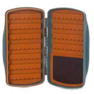 Fishpond Tacky Pescador Fly Box MagPad